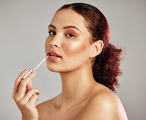 Il trend beauty del momento: la lip care routine