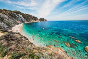 L’isola d’Elba: motivi per esplorare la gemma del Tirreno
